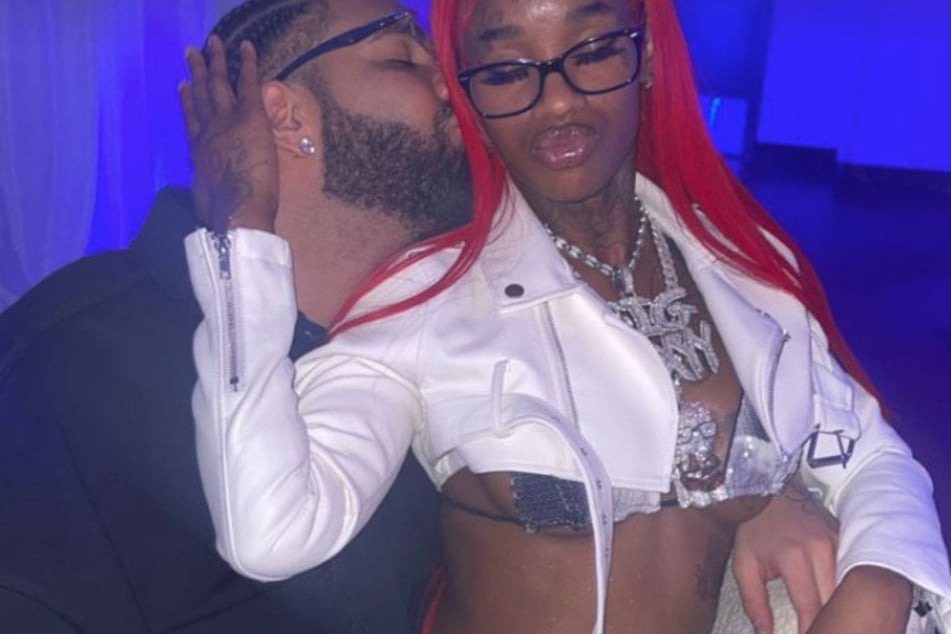 Has Drake (l.) found new love with fellow rapper Sexyy Red?