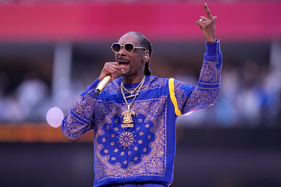 Snoop Dogg ist dem grünen Gold nicht abgeneigt. Der US-Rapper investiert in die hessische Firma Cansativa.