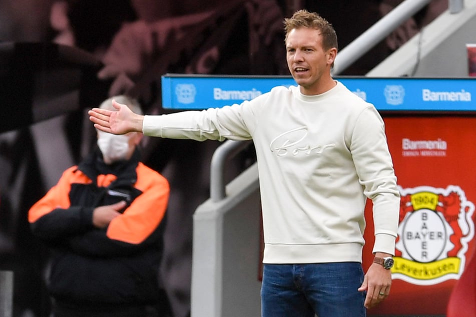 Julian Nagelsmann (34) vom FC Bayern München hatte gegen Bayer 04 Leverkusen nicht viel zu meckern. Am Ende stand ein 5:1-Erfolg zu Buche.