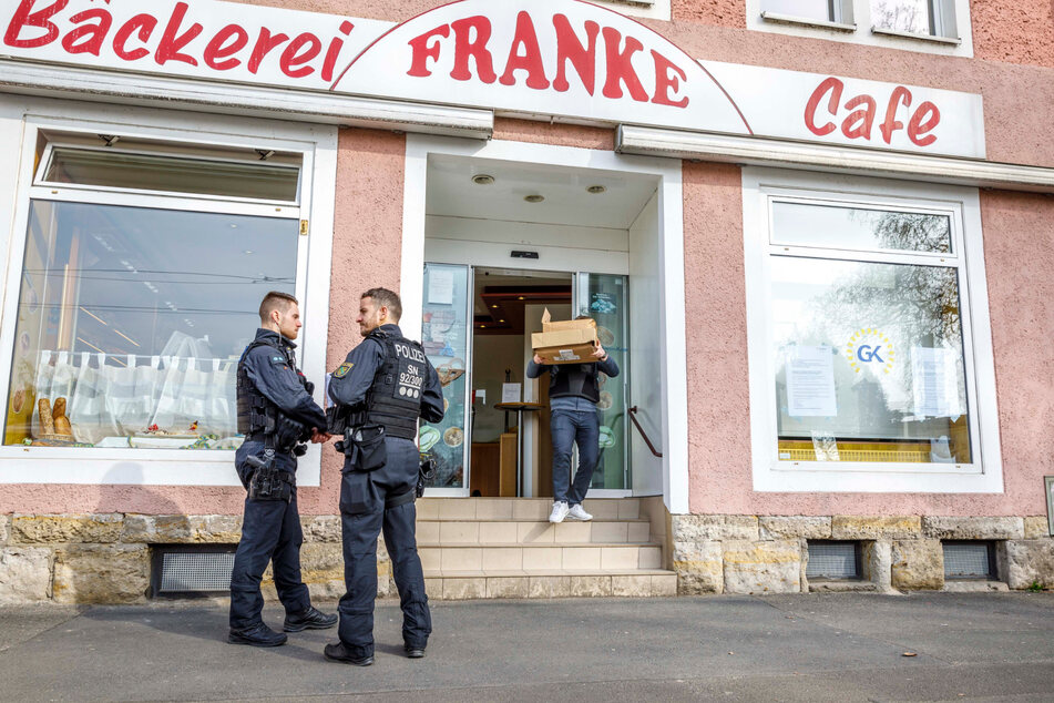 Im Februar führte die Polizei hier eine Razzia gegen eine sogenannte "Gemeinwohlkasse", einer Art Bank, durch.