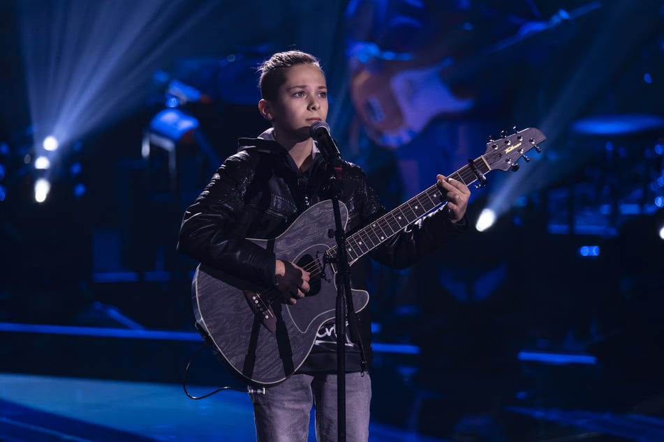 Mit "Auch im Regen" von Rosenstolz überzeugte Levy (13) bei "The Voice Kids".