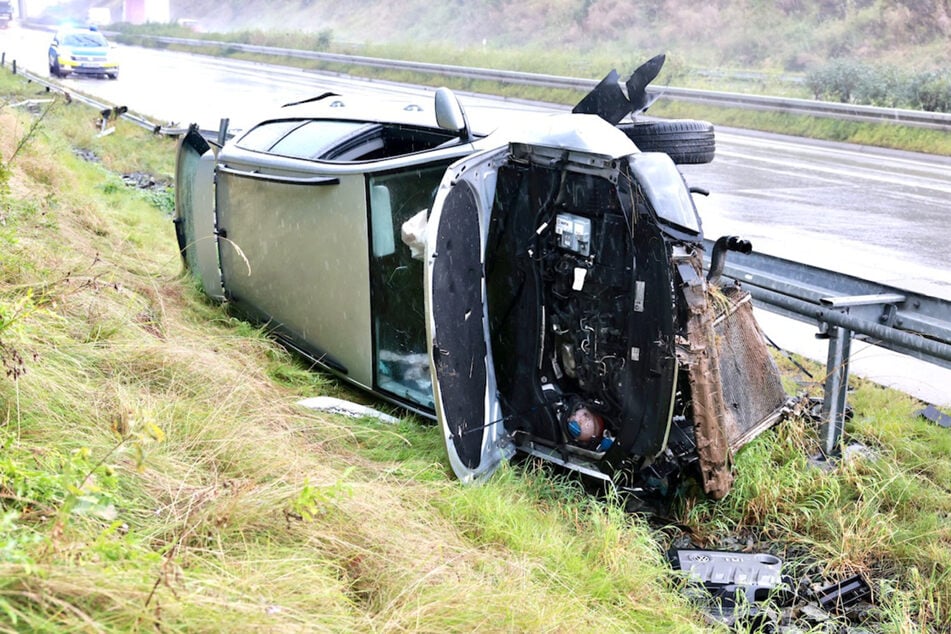 Totalschaden: Der VW Passat war nach dem Crash schrottreif.