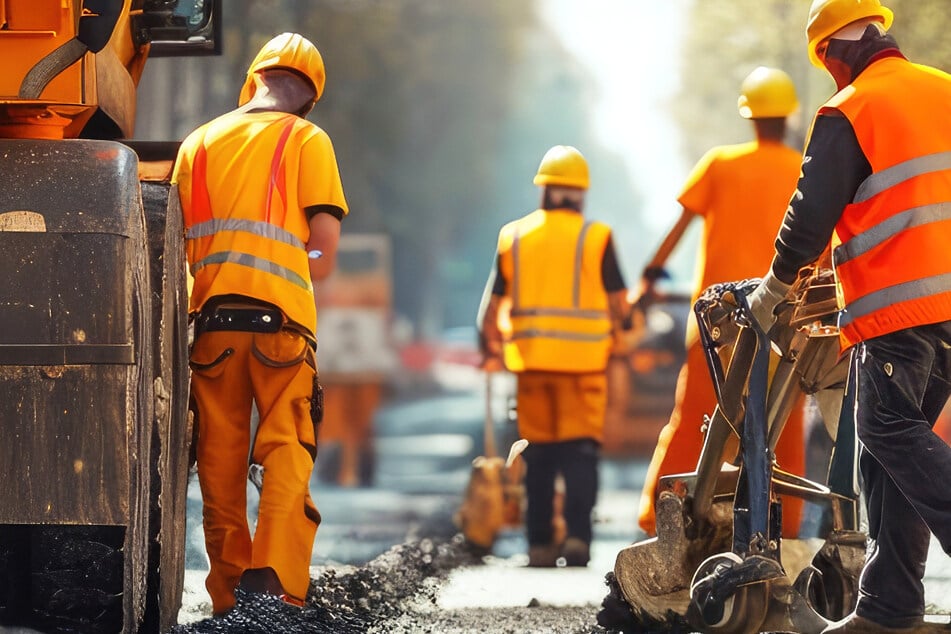 Vom 21. Juli an bis zum 10. August wird die Mainzer Landstraße in Frankfurt wegen Gleisbauarbeiten gesperrt. (Symbolbild)