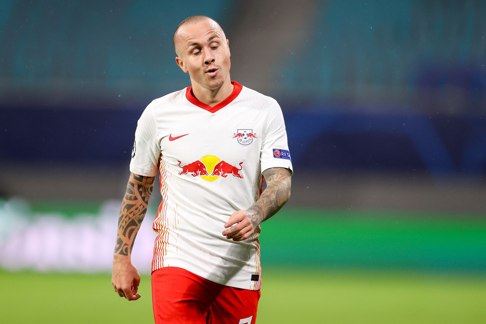 Angelino (24) hat aktuell mit einer Muskelverletzung zu kämpfen. In den nächsten Wochen wird er RB Leipzig weiter fehlen.