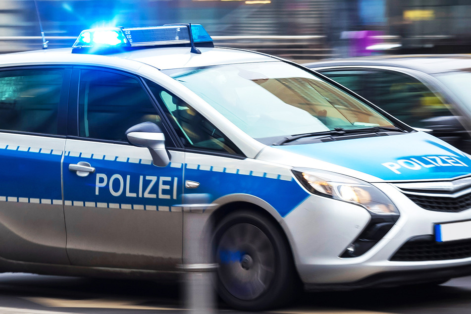 Kiosk-Überfall verhindert: Mitarbeiter schiebt Täter aus dem Laden