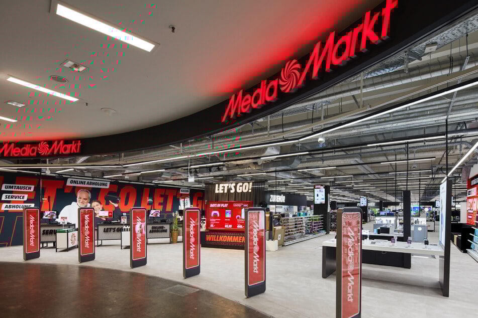 MediaMarkt Neuss (im Rheinpark-Center) auf der Breslauer Straße 2.