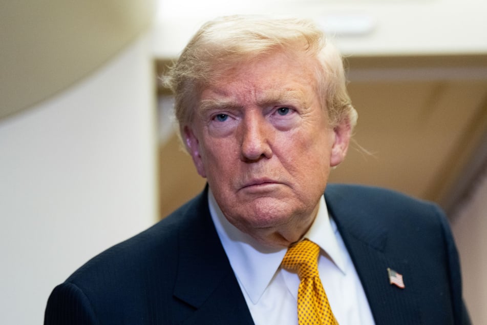 US-Präsident Donald Trump (80) hat Vergeltung für die getöteten US-Soldaten angekündigt.