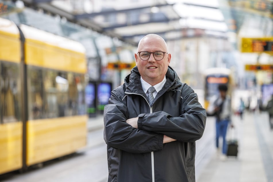 Fahrer und Tramfluencer Maik Zeuge (46) ist heute auf der Linie 8 unterwegs.