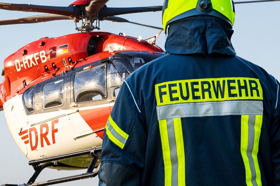 Wohnhaus-Brand in Reinhardshagen-Vaake bei Kassel: Eine Seniorin starb, ihr Ehemann wurde mit einem Rettungshubschrauber in ein Krankenhaus geflogen. (Symbolbild)