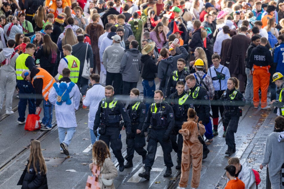 Eine Tragödie wie in der Schweiz will man in Kölner Gaststätten in Zeiten des Karnevals um jeden Preis verhindern.