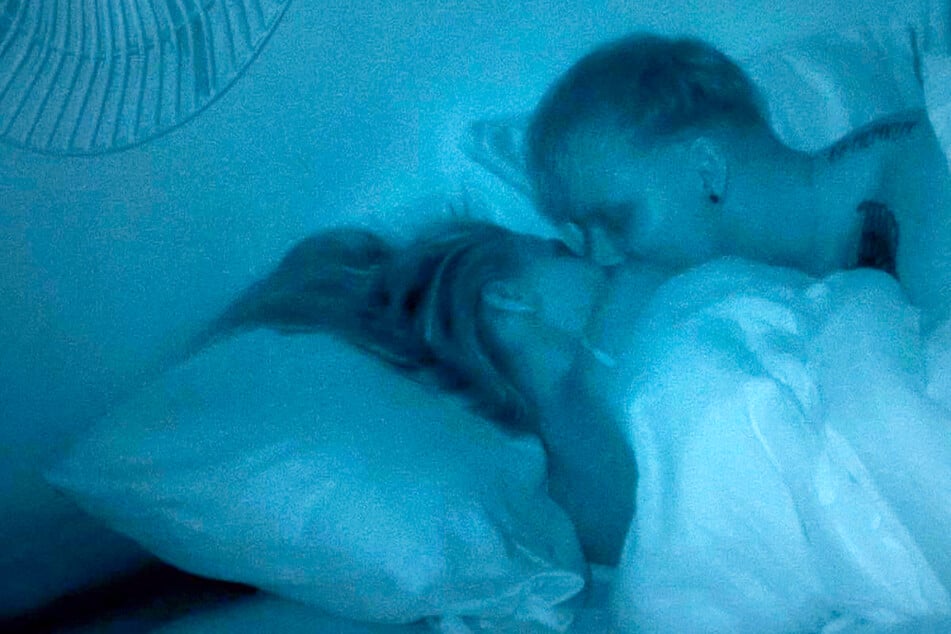 TV-Aufreißer prahlt mit Sex in Reality-Show: "Sie hat aufgegeben zu widerstehen"