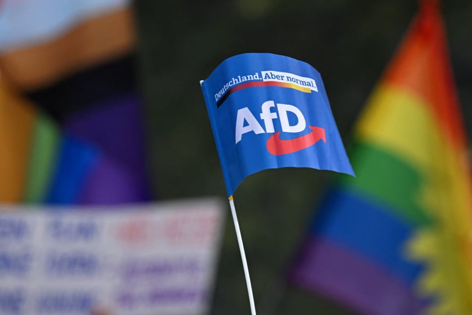 Die AfD steht in Bayern bald auf derselben Liste wie andere extremistische Organisationen, etwa "Der Dritte Weg", "Antifa" oder die NPD.