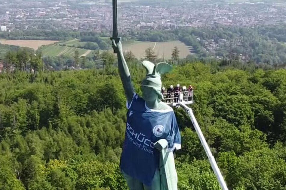 Mit einer Gesamthöhe von 53,46 Metern ist das Hermannsdenkmal die höchste Statue Deutschlands.
