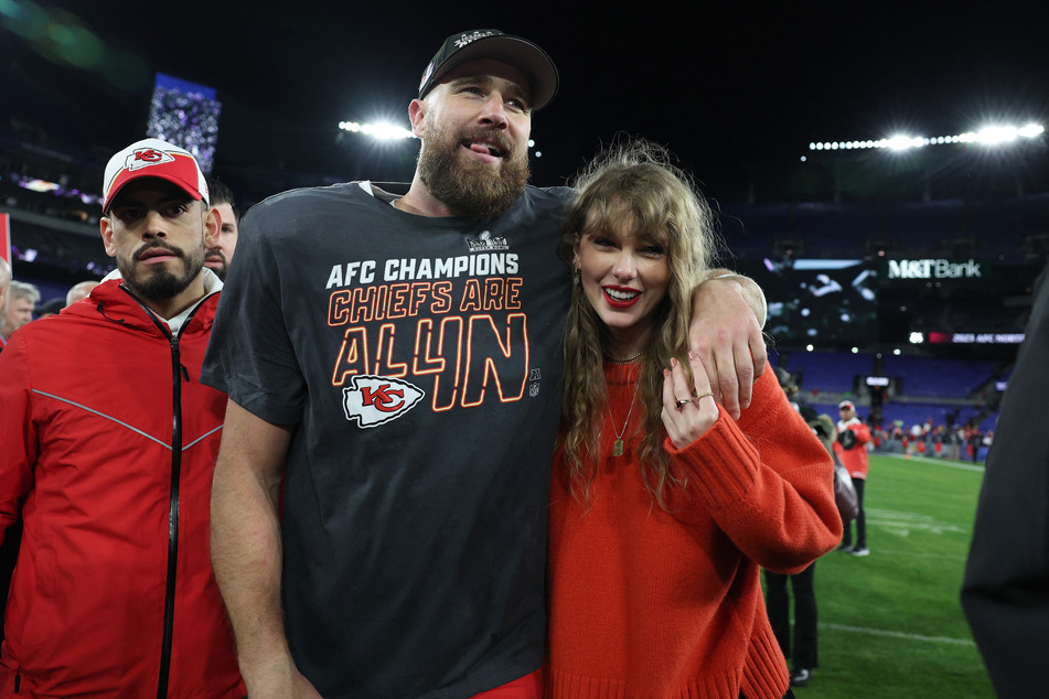 Swift is expected to jet to Las Vegas on Sunday to watch boyfriend Travis Kelce play in the Super Bowl.