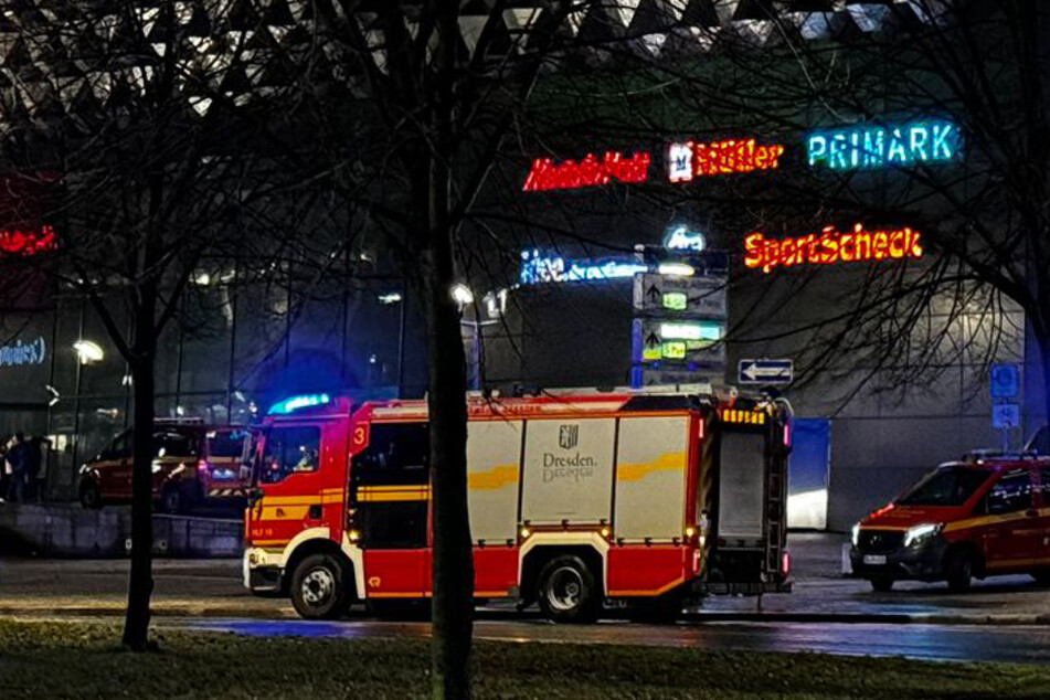 Dresden: Centrum-Galerie in Dresden evakuiert: Was ist da los?