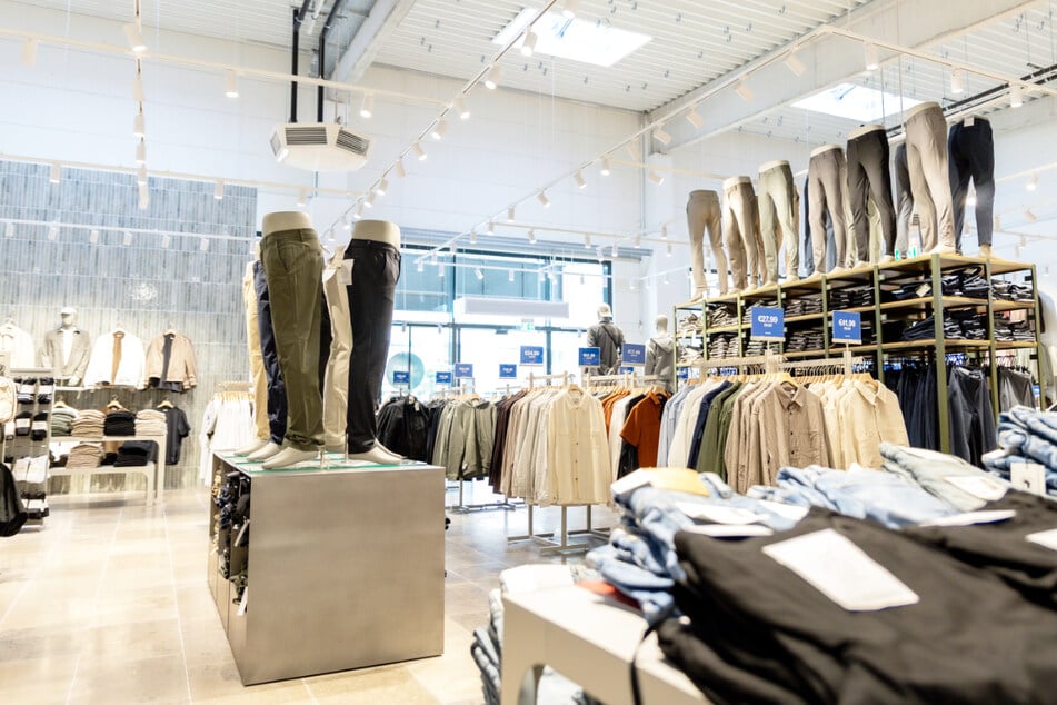 In den Marken-Stores warten schon Eure neuen Lieblingsteile für den Herbst.