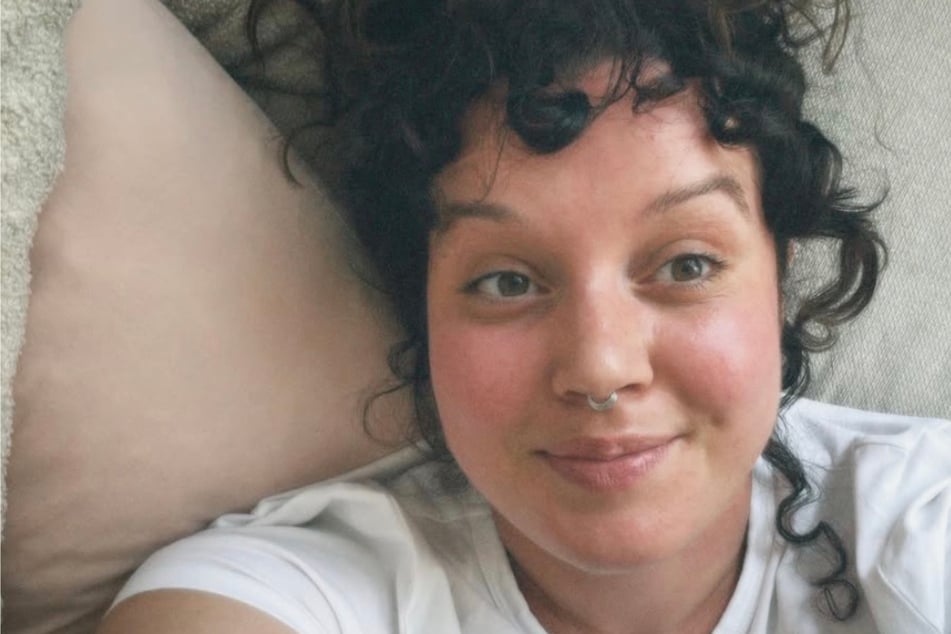 Samantha Eiding (35) sprach bei "deep und deutlich" über den Suizid ihrer Mutter.