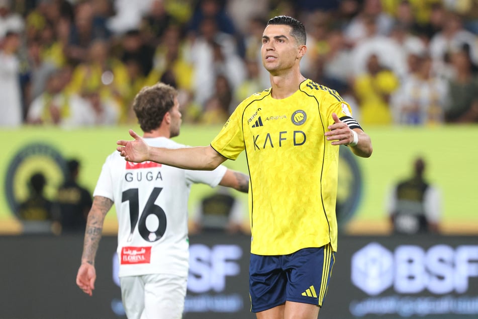 Sensible Daten von Weltstar Cristiano Ronaldo (41) sollen im Netz aufgetaucht sein.