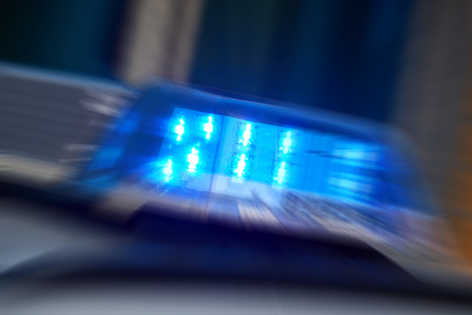 Die Leipziger Kripo ermittelt bereits in dem Fall und hat eine Beschreibung der Täter herausgegeben. (Symbolbild)