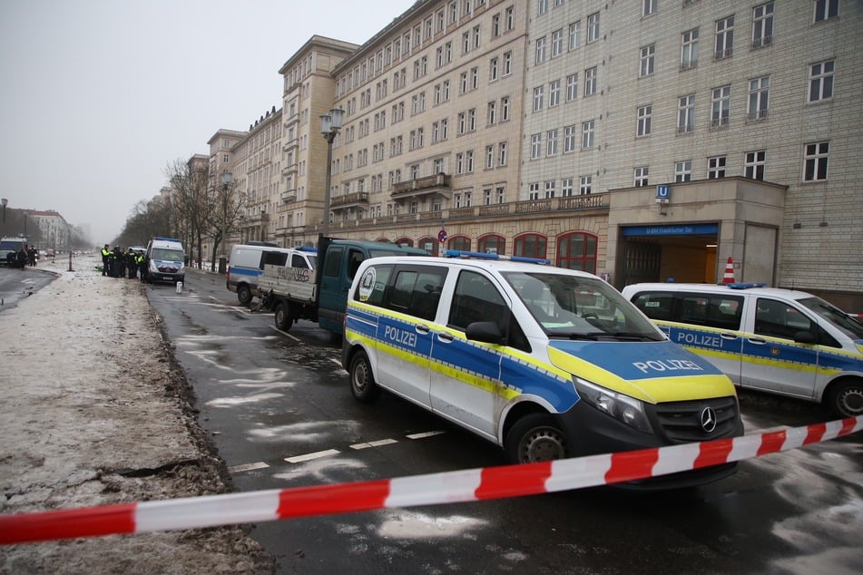 Die Flucht endete auf der Frankfurter Allee in Friedrichshain.