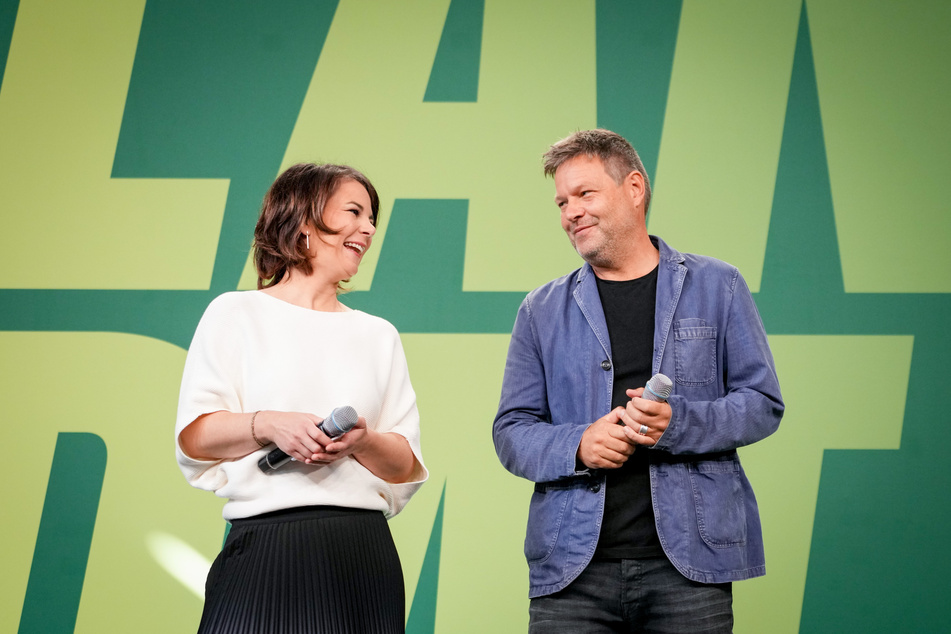 Grün für die Ampel: Annalena Baerbock (40, l.) und Robert Habeck (52, r.) wollen mit der SPD und der FDP sondieren.