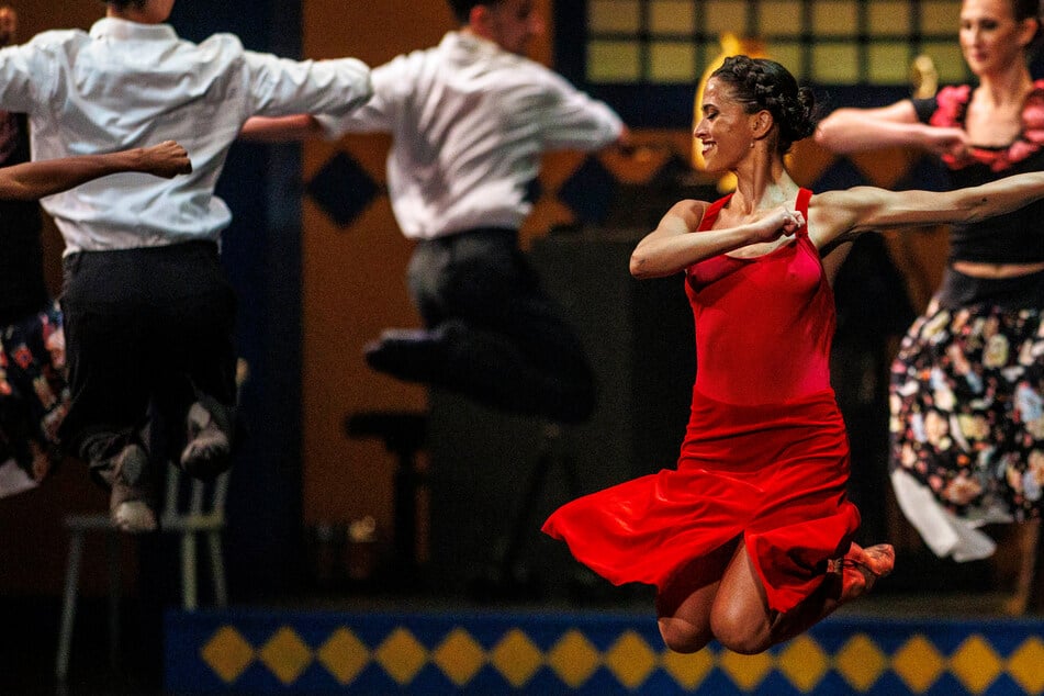 Dresden: Es lebe das Leben! Frida-Kahlo-Tanztheater "Viva la Vida" begeistert in der Semperoper