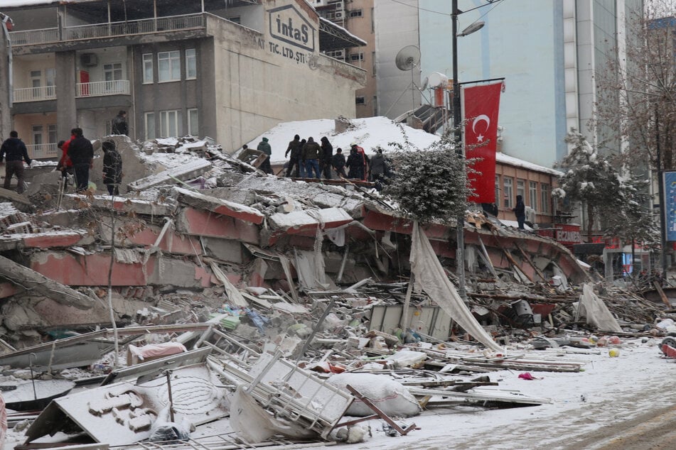 Turkey hit with another 5.6-magnitude earthquake
