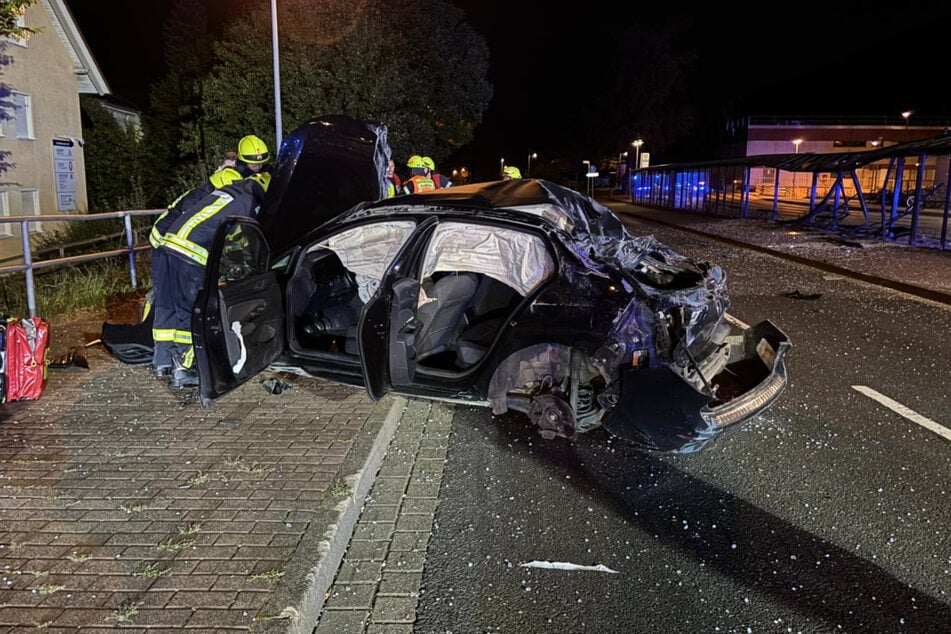 Die vier Insassen wurden alle verletzt, zwei von ihnen schwer.