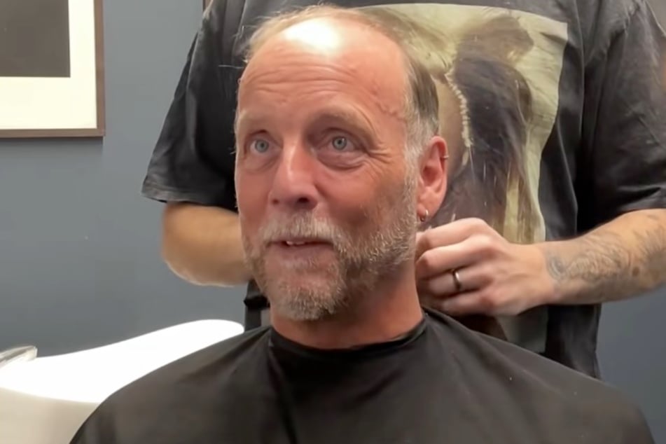 Simon (53) wil niet langer doorgaan zonder haar op zijn hoofd.