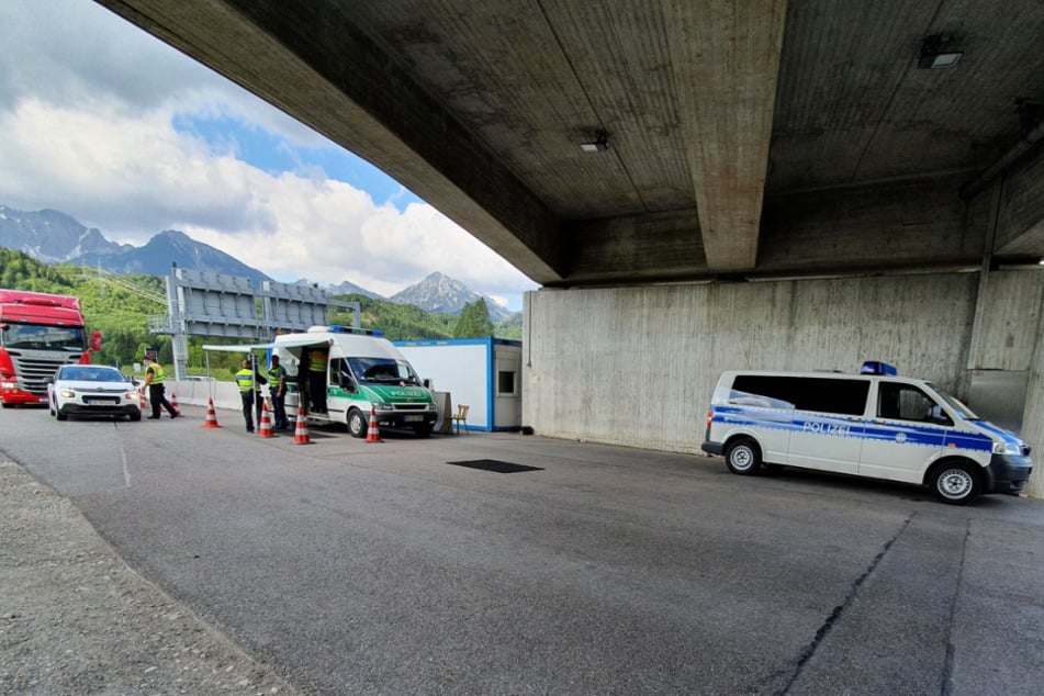 Die Kontrollstelle der Bundespolizei an der A7.