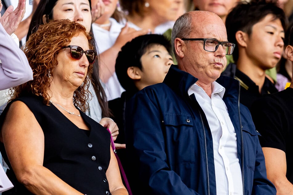 Die Eltern von Diogo und André, Isabel (l.) und Joaquim (r.), mussten von Rute Cardoso über den Tod ihrer Söhne informiert werden.