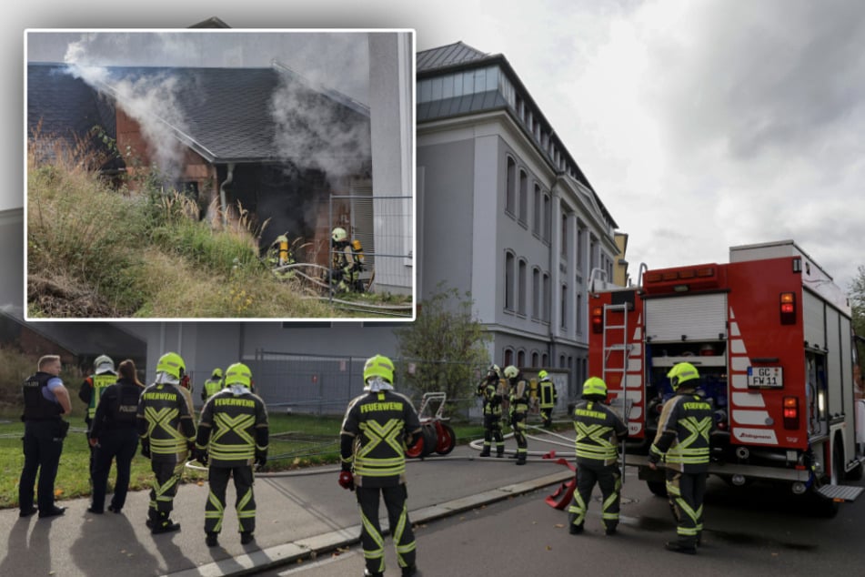 Feuerwehreinsatz in Hohenstein-Ernstthal: Brand am Textil- und Rennsportmuseum