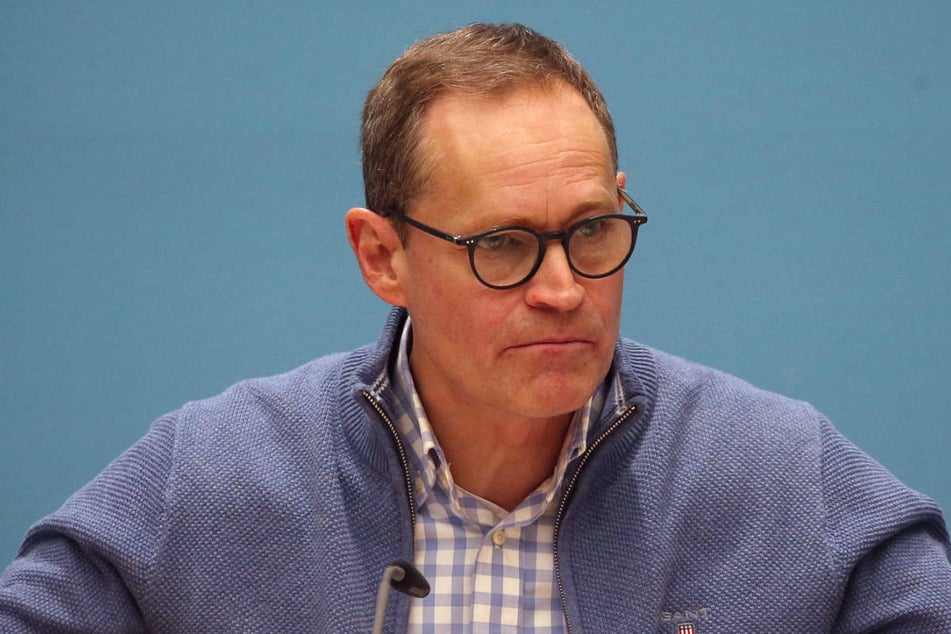 Berlins Regierender Bürgermeister Michael Müller (56, SPD) hat dazu aufgerufen, die Kontakte an den Ostertagen und in den Osterferien auf ein Mindestmaß zu reduzieren.