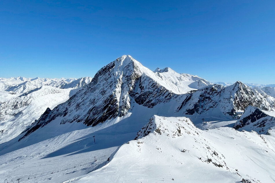 Deutsche Soldaten in Tirol von Lawine verschüttet - Drei Verletzte!