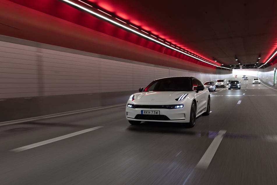 Dem achtsamen Auto-Kenner ist sicherlich die Gemeinsamkeit zwischen dem neuen Zeekr 001 und den Modellen der Automarke Lynk &amp; Co aufgefallen. Zufall ist das nicht, schließlich stammen beide aus dem Geely-Konzern.