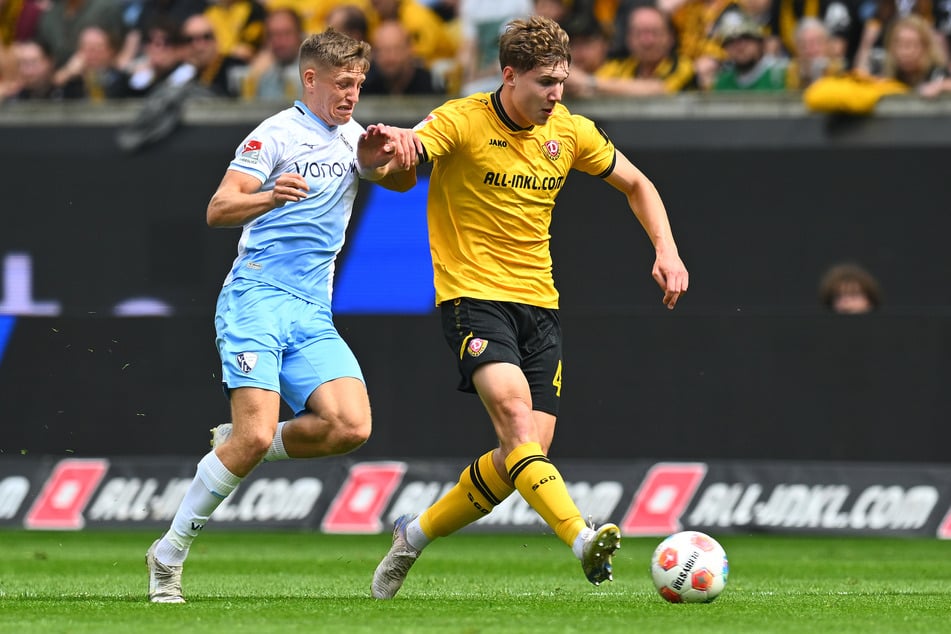 Mit diesem Zuspiel auf Ben Bobzien (22) leitete Friedrich Müller (20, r.) gegen Bochum das 2:0 ein.