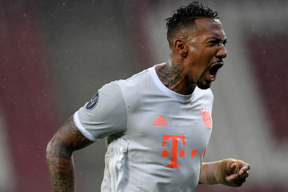 Jerome Boateng jubelt nach seinem Treffer gegen RB Leipzig.