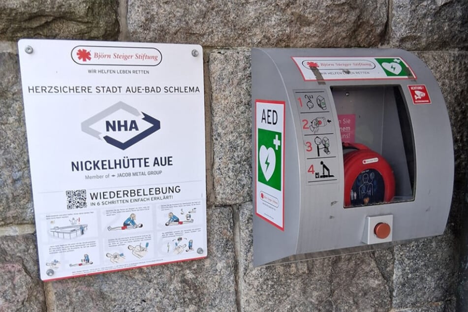 Offenbar wurde der Defibrillator an Himmelfahrt geklaut.