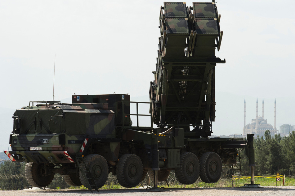 Schluss mit dem "russischen Raketenterror" - Die Ukraine will eine eigene Luftabwehr aufbauen und erhofft sich die Lieferung von Patriot-Raketen auch aus Bundeswehrbeständen. Allerdings wäre damit die nächste Eskalationsstufe in dem blutigen Konflikt erreicht.