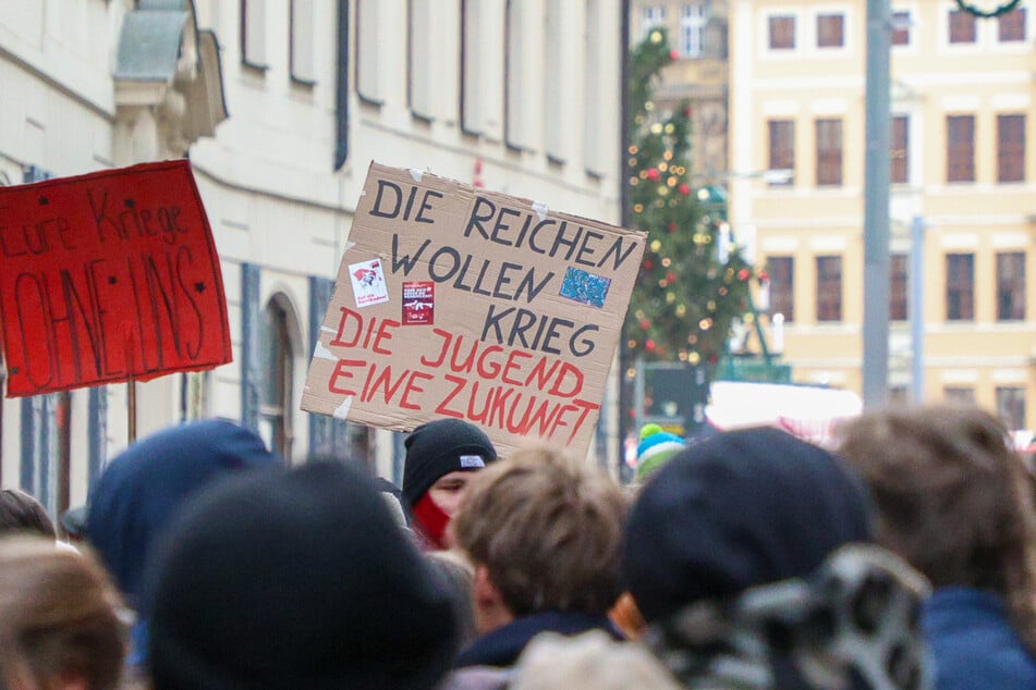 Eine Wiedereinführung der Wehrpflicht lehnen die Demonstranten klar ab.