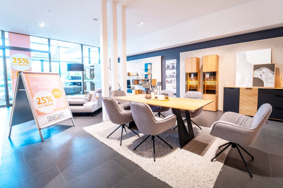 Möbel Ehrmann lockt bis Montag (13.4.) mit genialen Angeboten