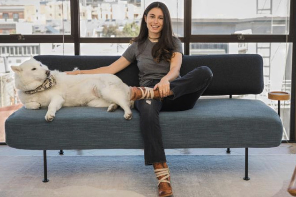 Celine Halioua, CEO und Gründerin von "Loyal for Dogs", will Hundeleben verlängern.