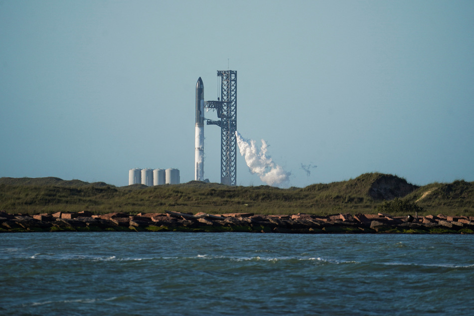 SpaceX's test launch of its most powerful rocket has been rescheduled due to complications.