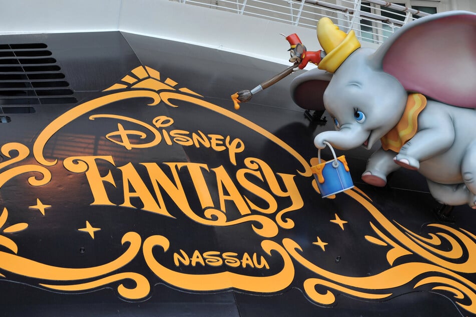 Disney profitiert vom starken Geschäft mit seinen Freizeitparks und Kreuzfahrtschiffen.