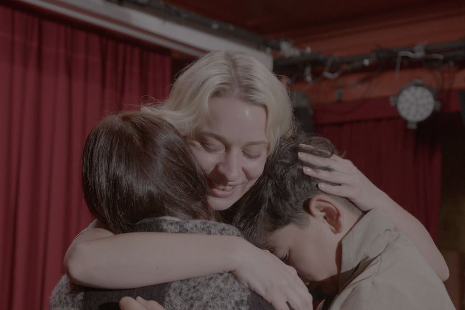 Auch Volksbühne-Schauspielerin Zarah Kofler ist Gast der Benefizgala.