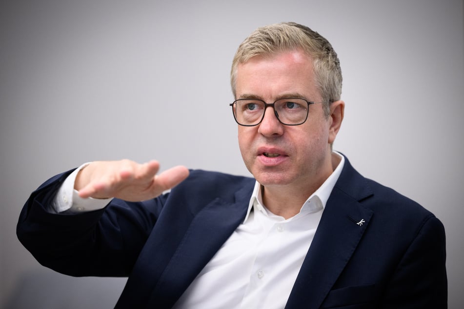 Stefan Evers (46) will Videoüberwachung von gefährdeten Orten möglich machen.