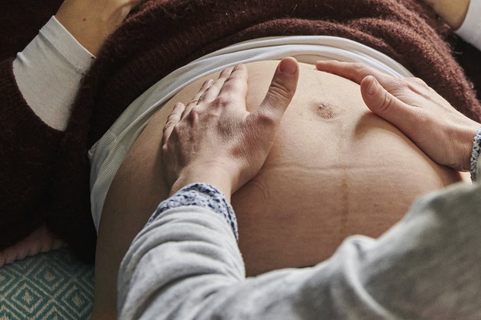 Neue Regelungen in der Kritik: Fast jede zweite Hebamme denkt ans Aufhören