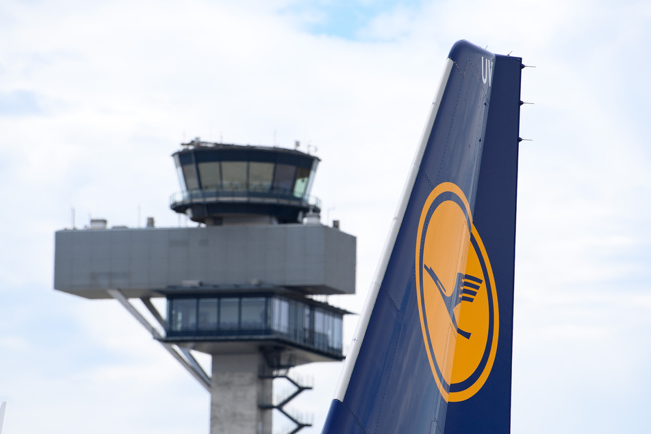 Lufthansa-Chef Carsten Spohr (54) erwartet weltweit weitere Einschränkungen für ungeimpfte Fluggäste.