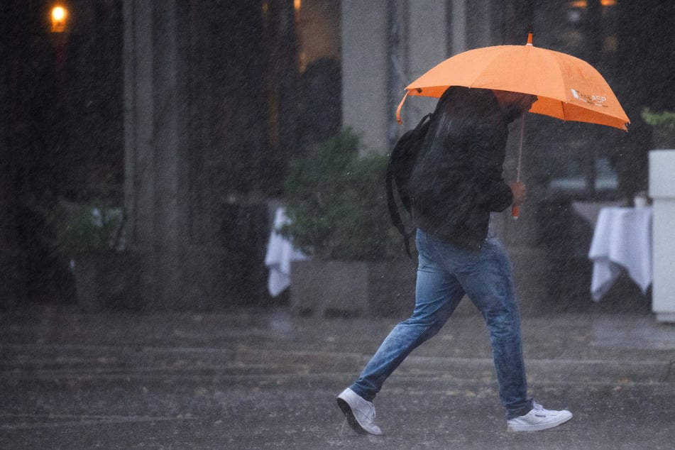 Es regnet und regnet - Wetter in Berlin und Brandenburg bleibt nasskalt