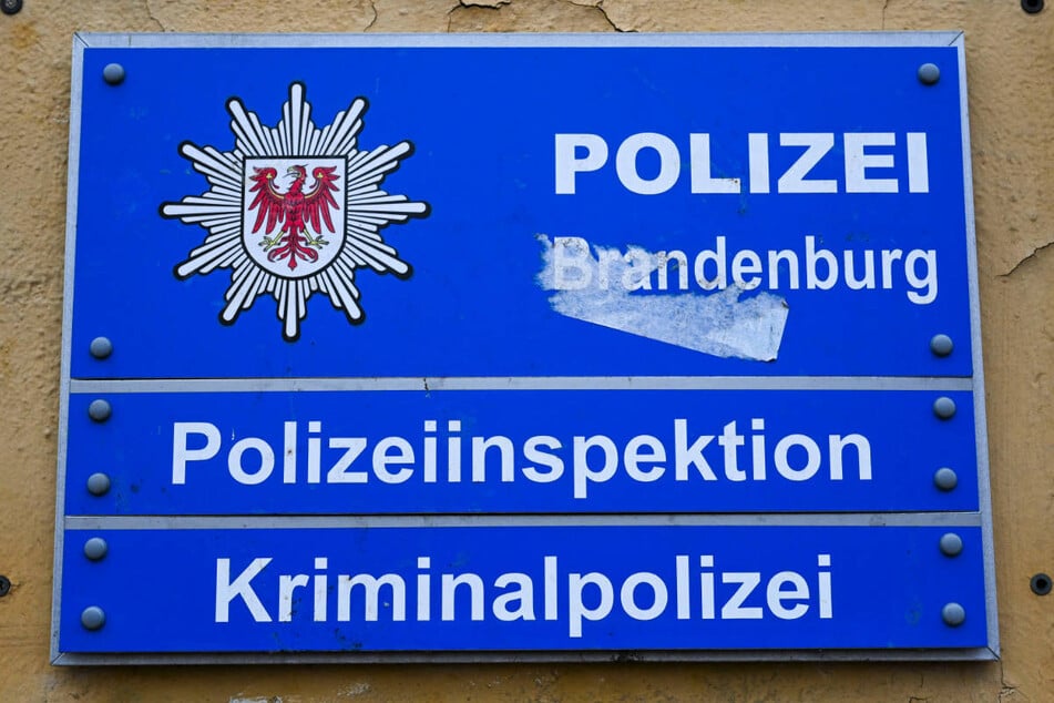 Die Polizeiinspektion Potsdam nimmt Hinweise auf den gesuchten Mann entgegen. (Archivfoto)